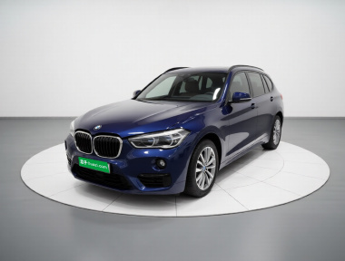 BMW X1 2017 BMW X1 2017 car image