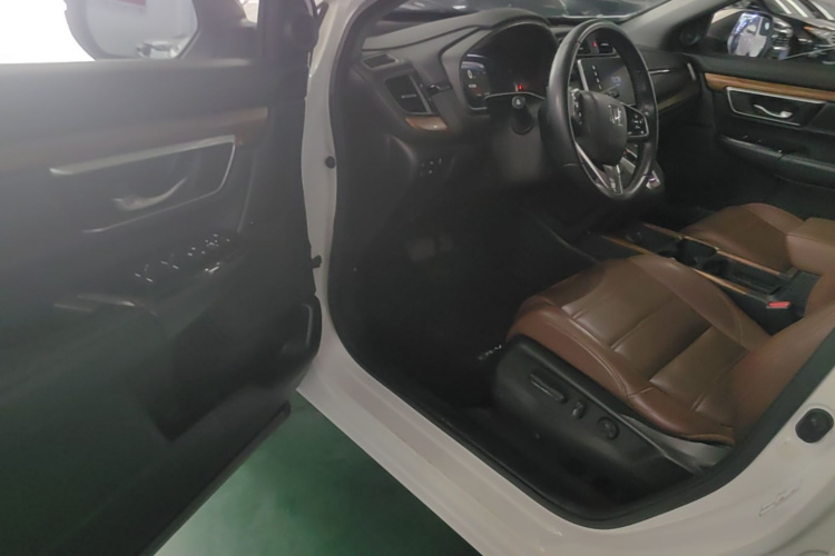 Honda CR-V 2019 car image #16