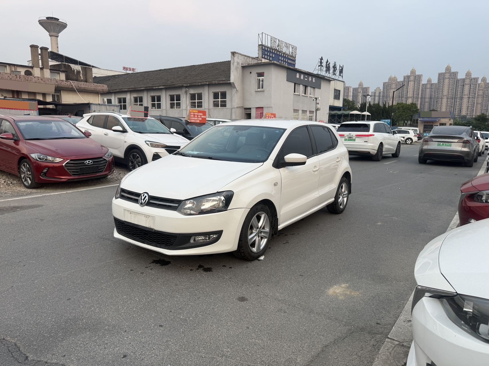 Volkswagen Polo 2012 Volkswagen Polo 2012 car image