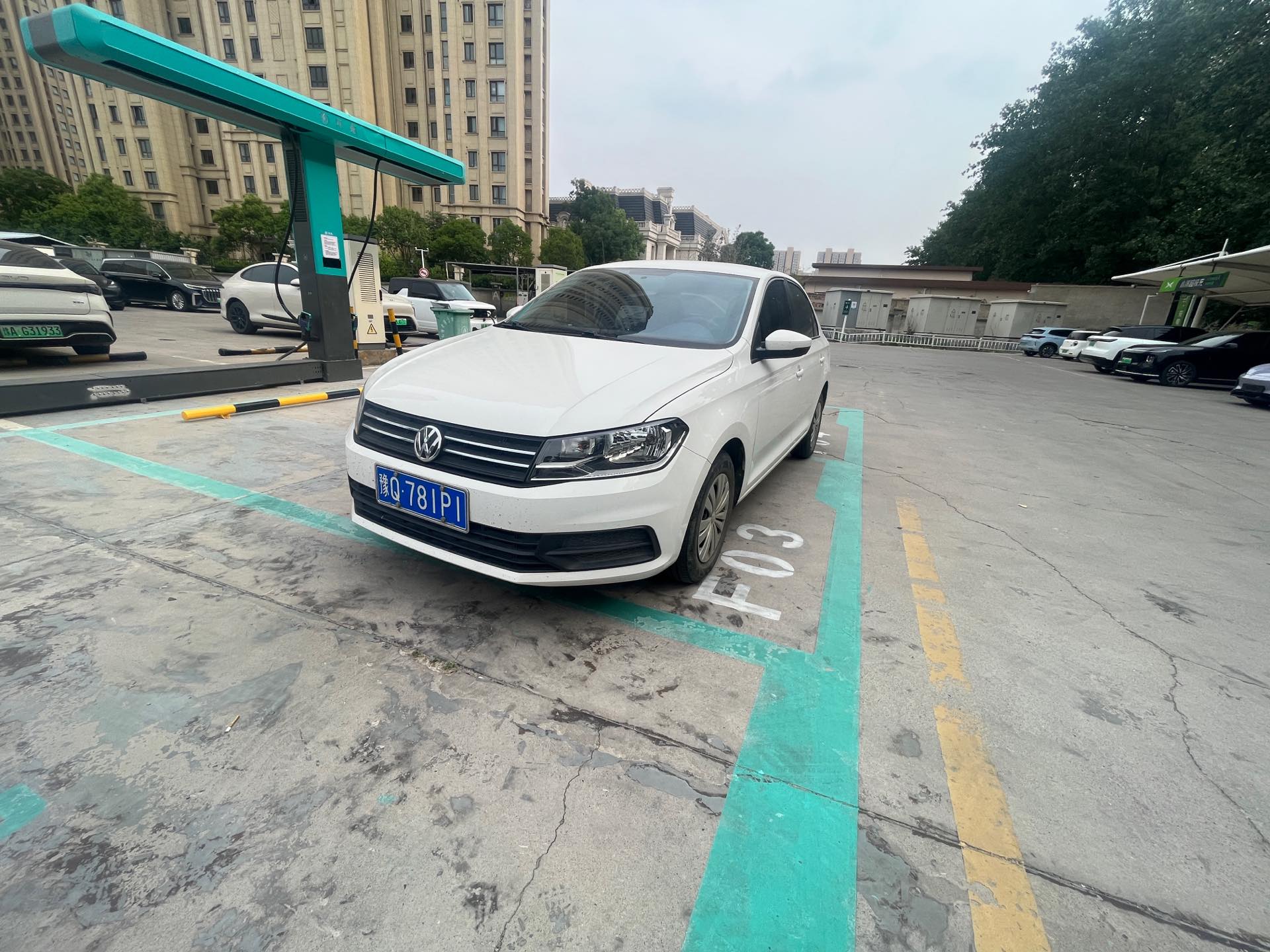 Volkswagen Santana 2021 car image 