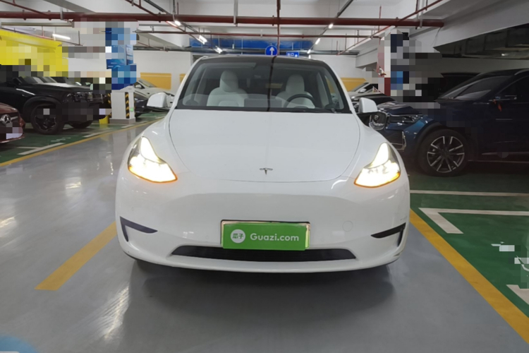 Tesla Model Y 2022 #3 Tesla Model Y 2022 car image #3