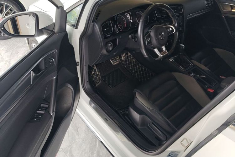Volkswagen Golf 2018 #16 Volkswagen Golf 2018 car image #16