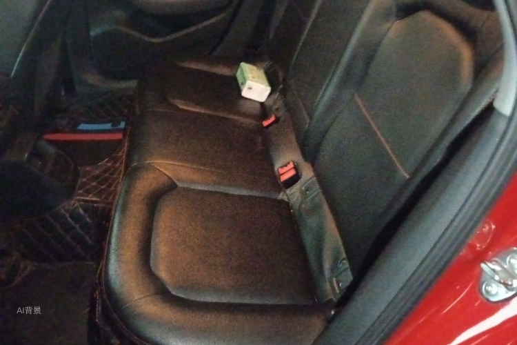 Audi A3 2018 car image #19