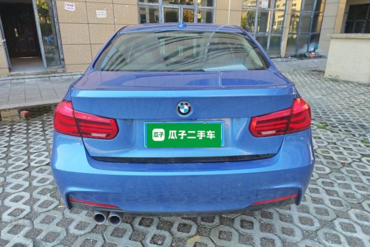BMW 3 Series 2018 car image #6