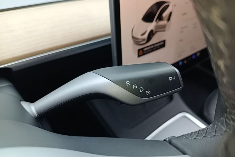 Tesla Model 3 2022 #14 Tesla Model 3 2022 car image #14