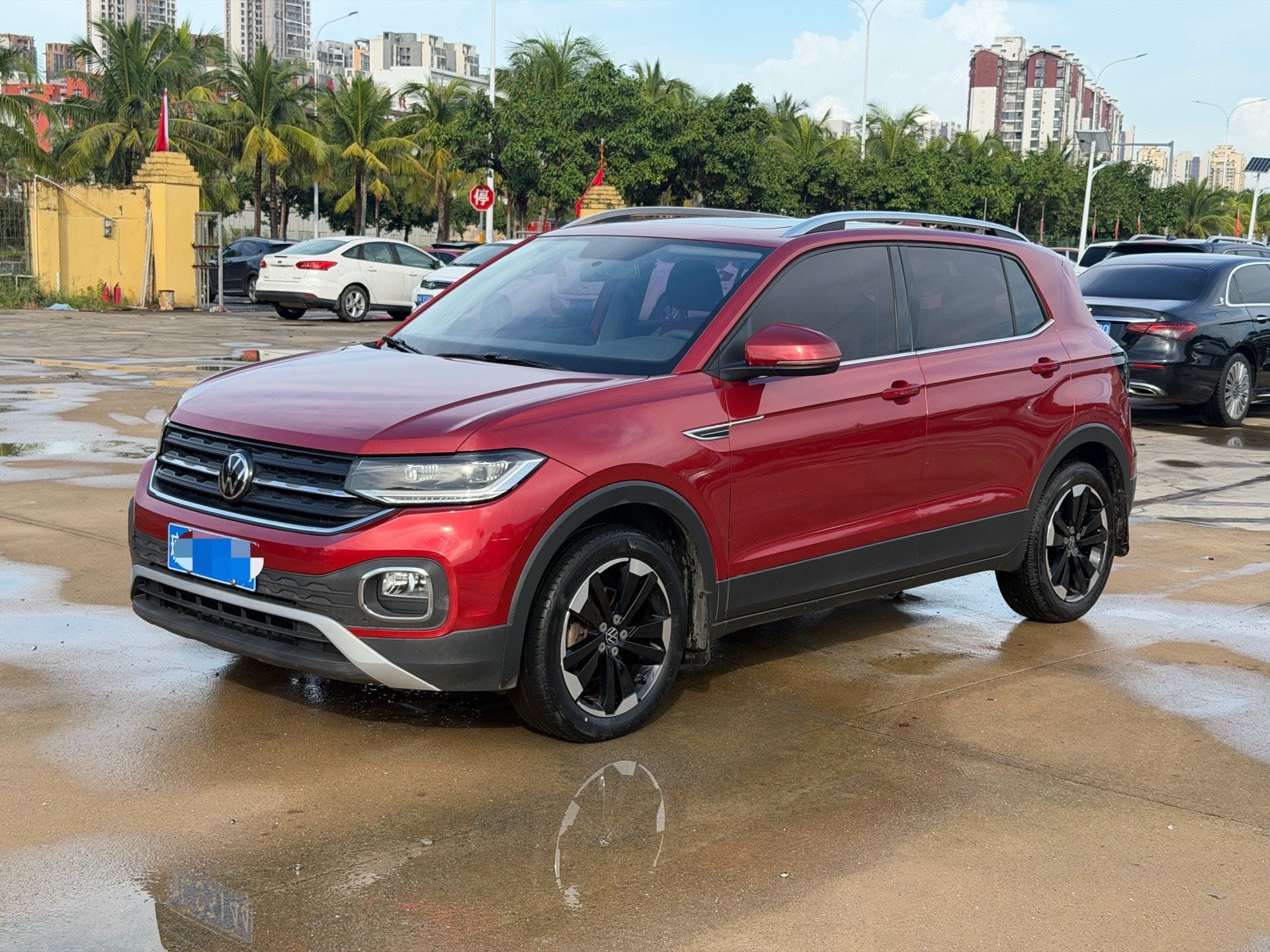 Volkswagen Tacqua 2020 car image 