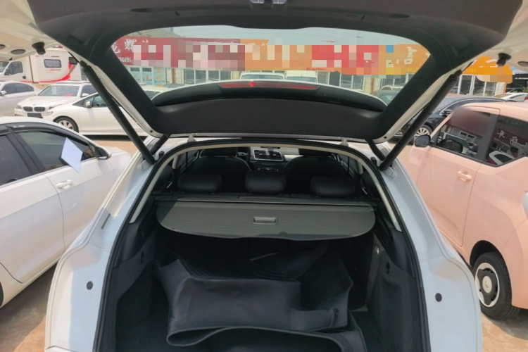 Audi Q3 2017 #19 Audi Q3 2017 car image #19