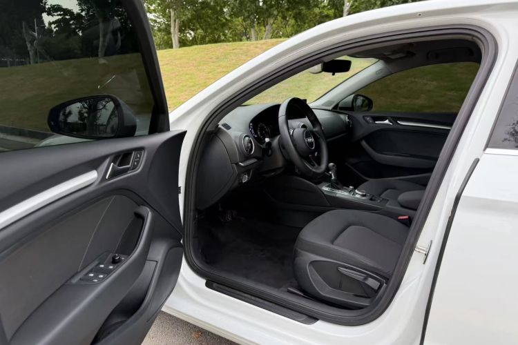 Audi A3 2017 #16 Audi A3 2017 car image #16