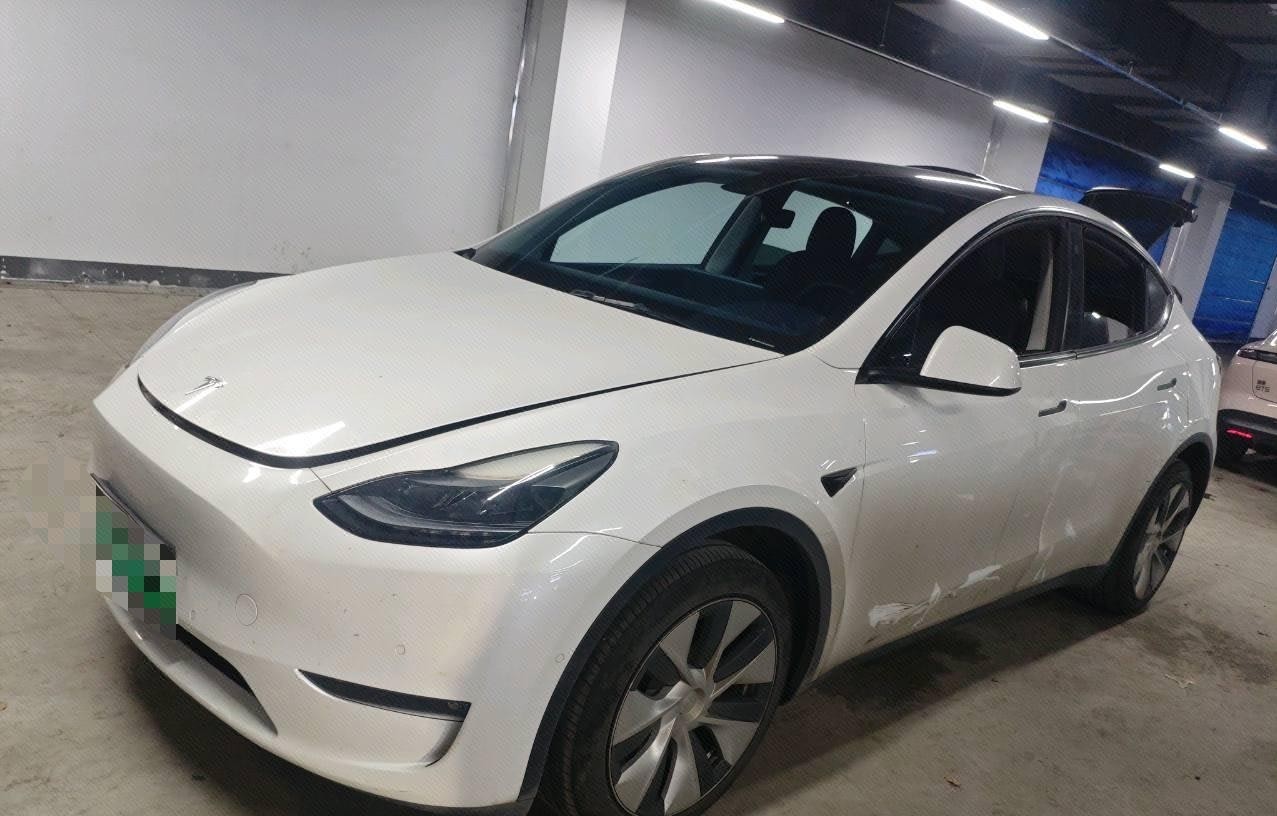 Tesla Model Y 2022 car image 