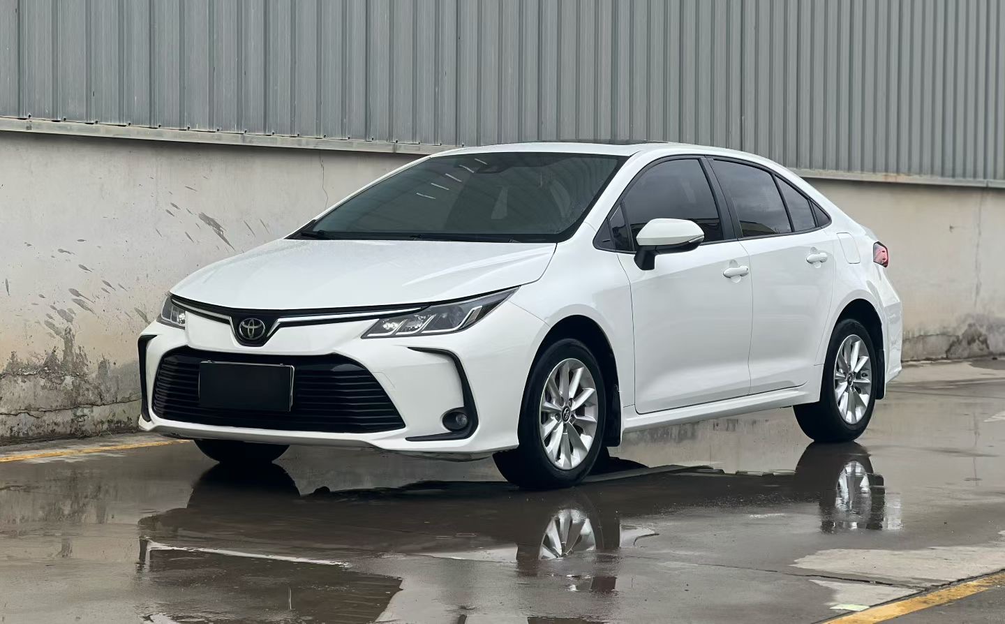 Toyota Corolla 2021 Toyota Corolla 2021 car image