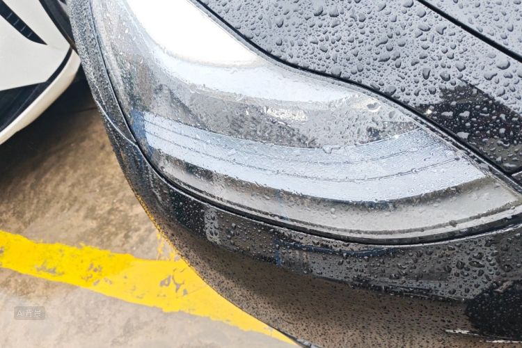 Tesla Model Y 2023 #8 Tesla Model Y 2023 car image #8