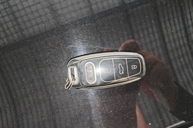 Audi A3 2024 car image #9