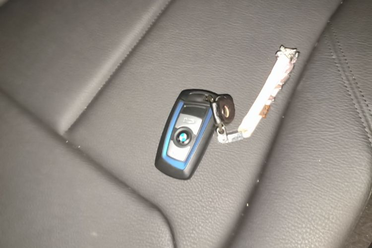 BMW 3 Series 2017 car image #14