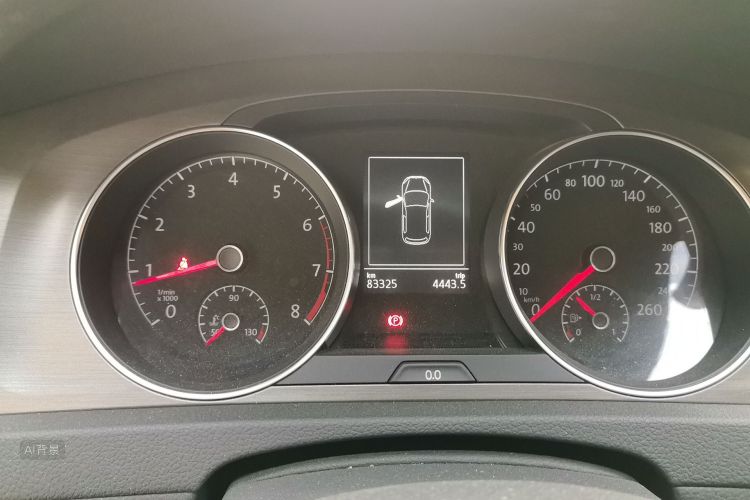 Volkswagen Golf 2017 car image #13