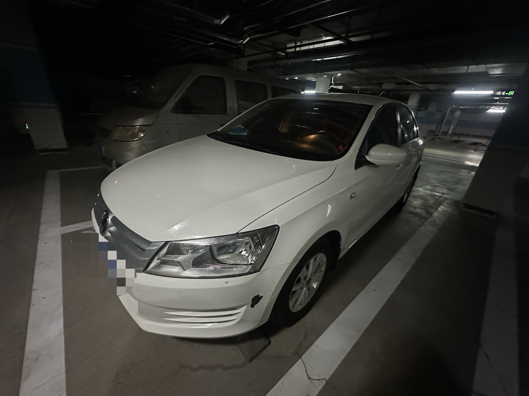 Volkswagen Santana 2016 car image 