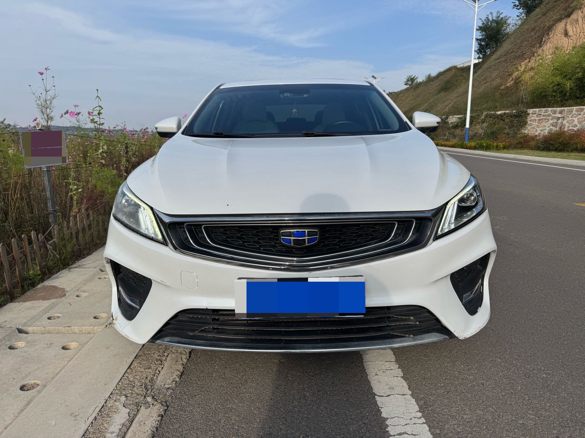 GEELY Binray 2019 car image #3