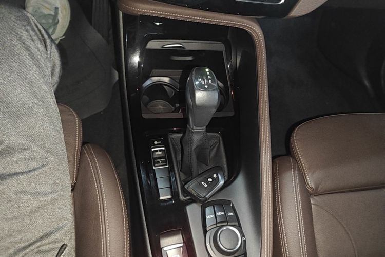 BMW X1 2019 #14 BMW X1 2019 imagen de coche #14