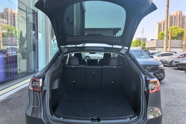 Tesla Model Y 2022 #21 Tesla Model Y 2022 car image #21