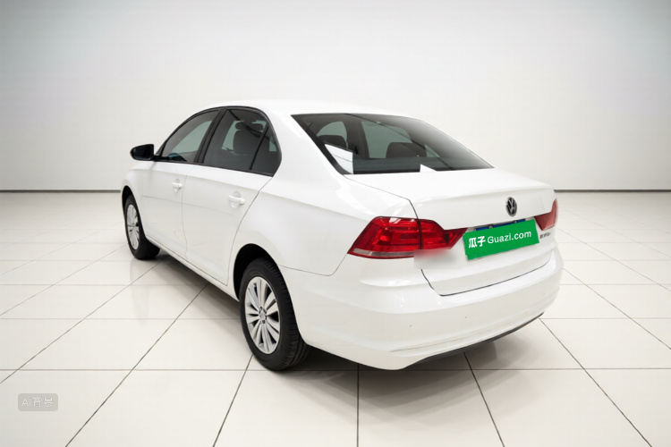 Volkswagen Santana 2022 car image #5