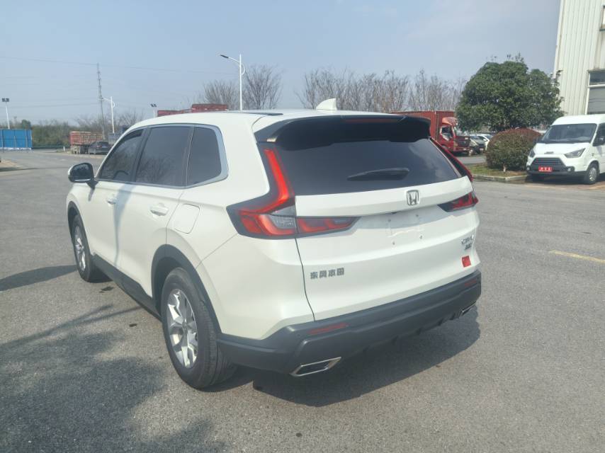 Honda CR-V 2023 car image #3