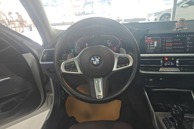 BMW 3 Series 2020 #11 BMW 3 Series 2020 car image #11