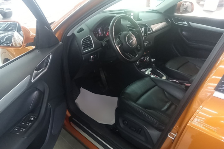 Audi Q3 2015 #16 Audi Q3 2015 car image #16