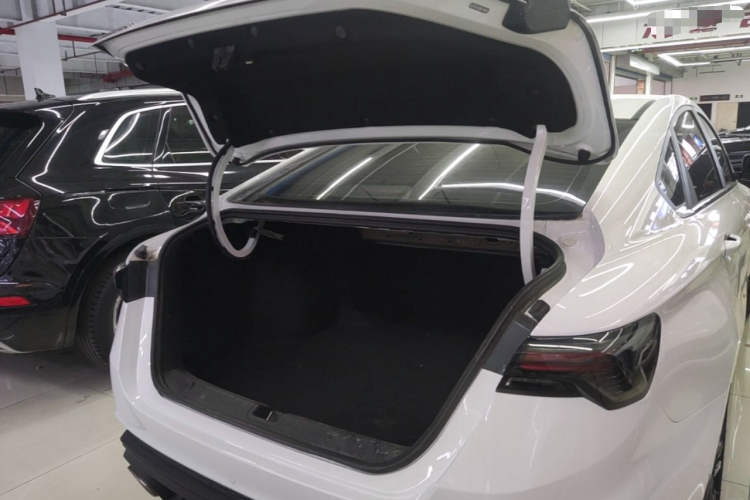 GEELY Binray 2023 #21 GEELY Binray 2023 صورة سيارة #21