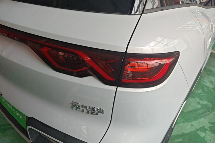 BYD YuanUP 2024 #8 BYD YuanUP 2024 car image #8