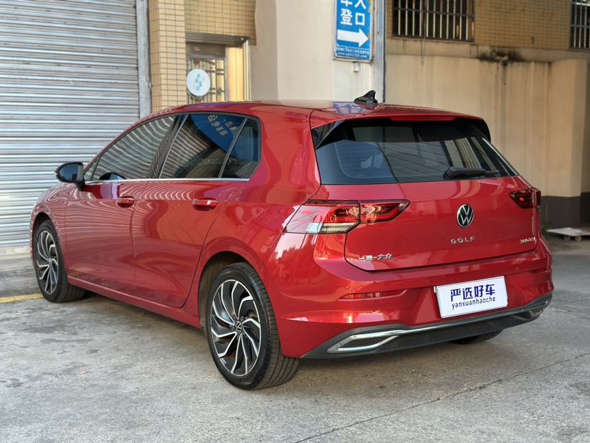 Volkswagen Golf 2021 car image #7
