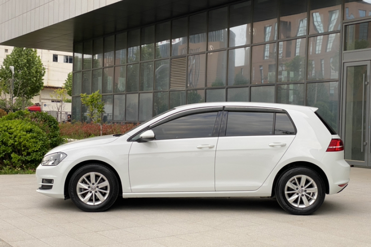 Volkswagen Golf 2017 #3 Volkswagen Golf 2017 car image #3