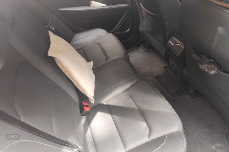 GEELY Emgrand 2020 #19 GEELY Emgrand 2020 car image #19