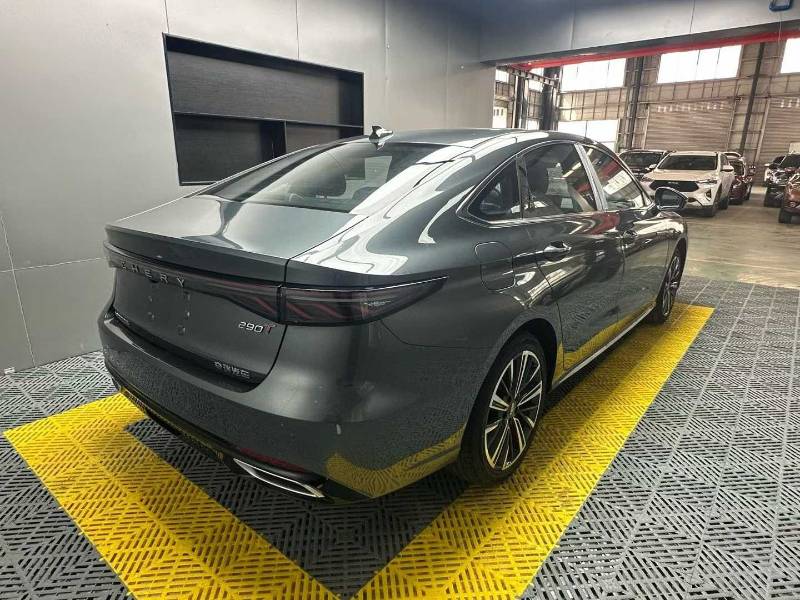Chery Arrizo 8 Pro 2025 #3 Chery Arrizo 8 Pro 2025 car image #3