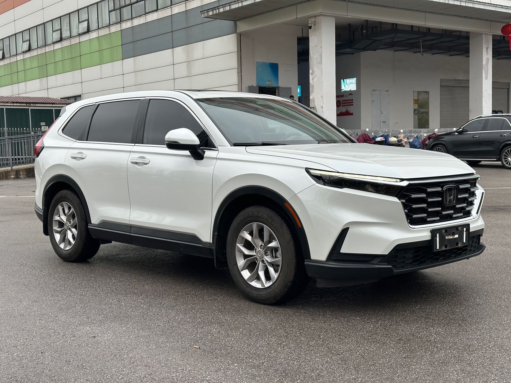 Honda CR-V 2024 car image #3