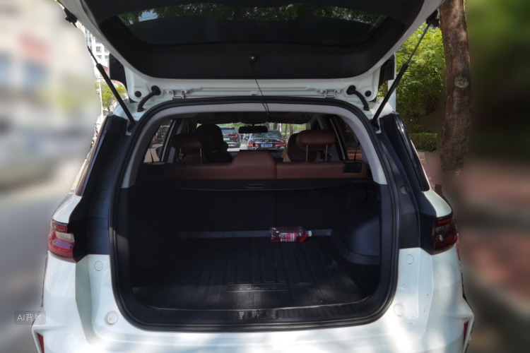 GEELY Vision X6 2021 immagine di auto #21