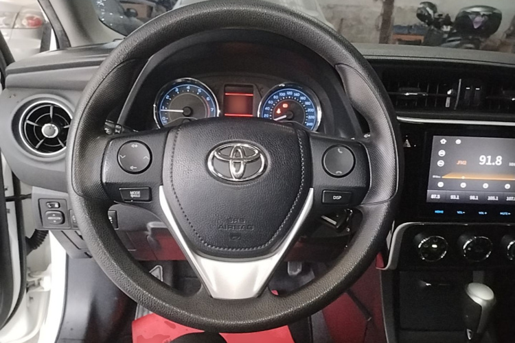 Toyota Corolla 2017 car image #15