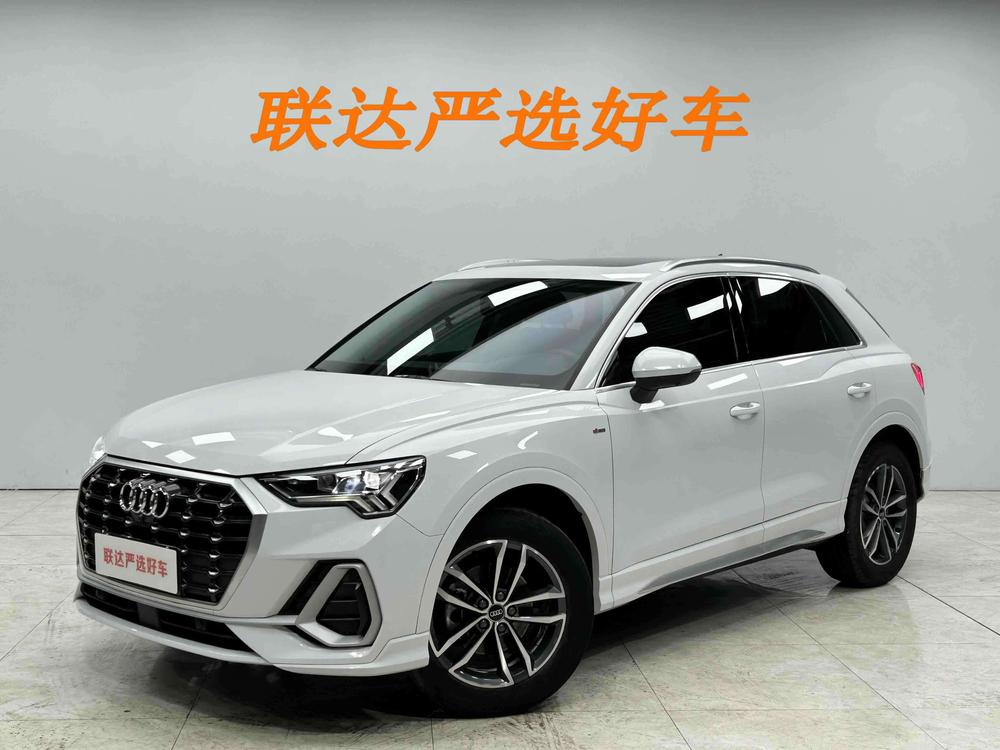 Audi Q3 2022 car image 