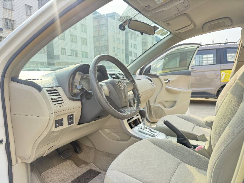 Toyota Corolla 2011 #8 Toyota Corolla 2011 immagine di auto #8