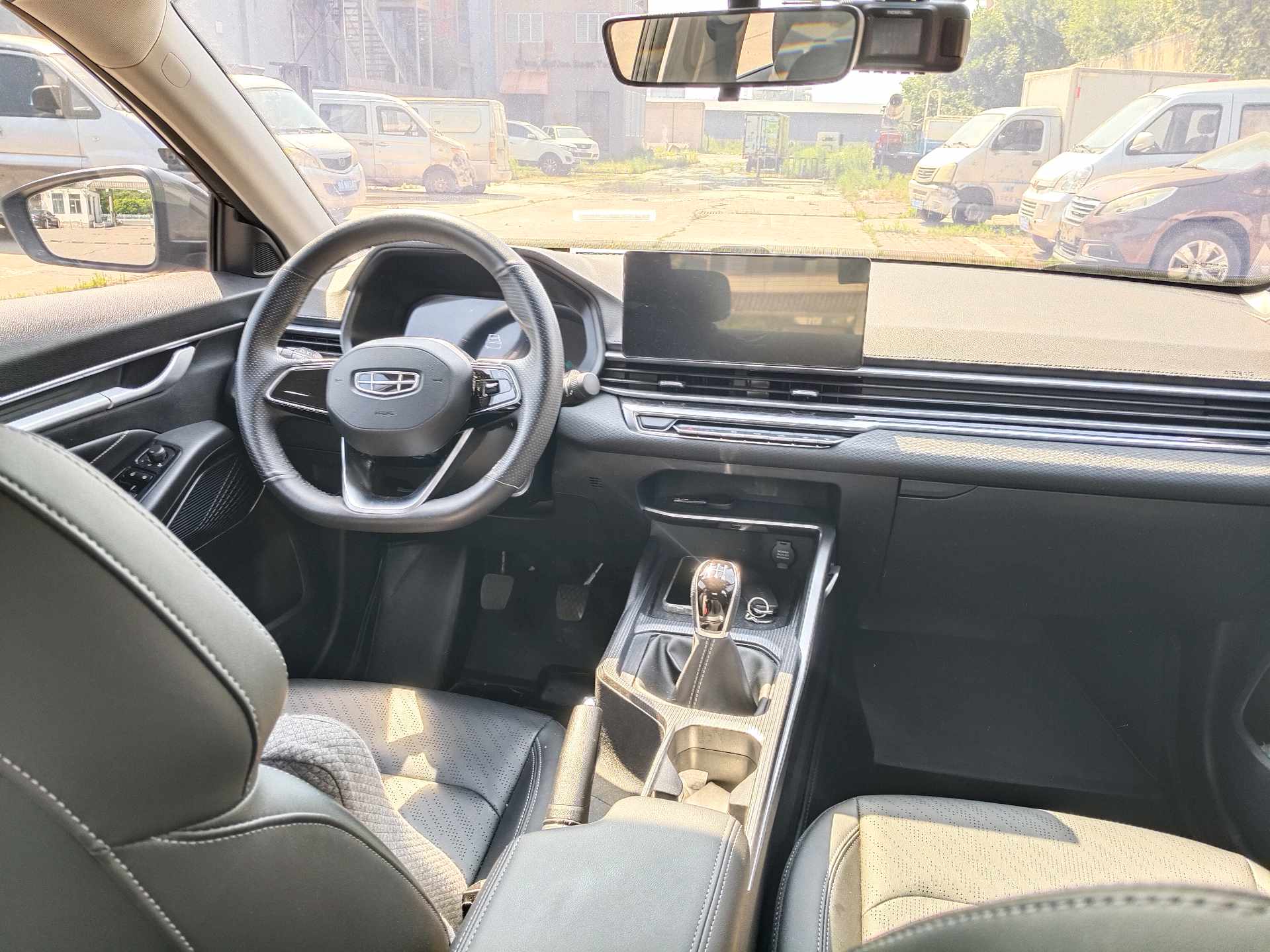GEELY Emgrand 2023 car image #8