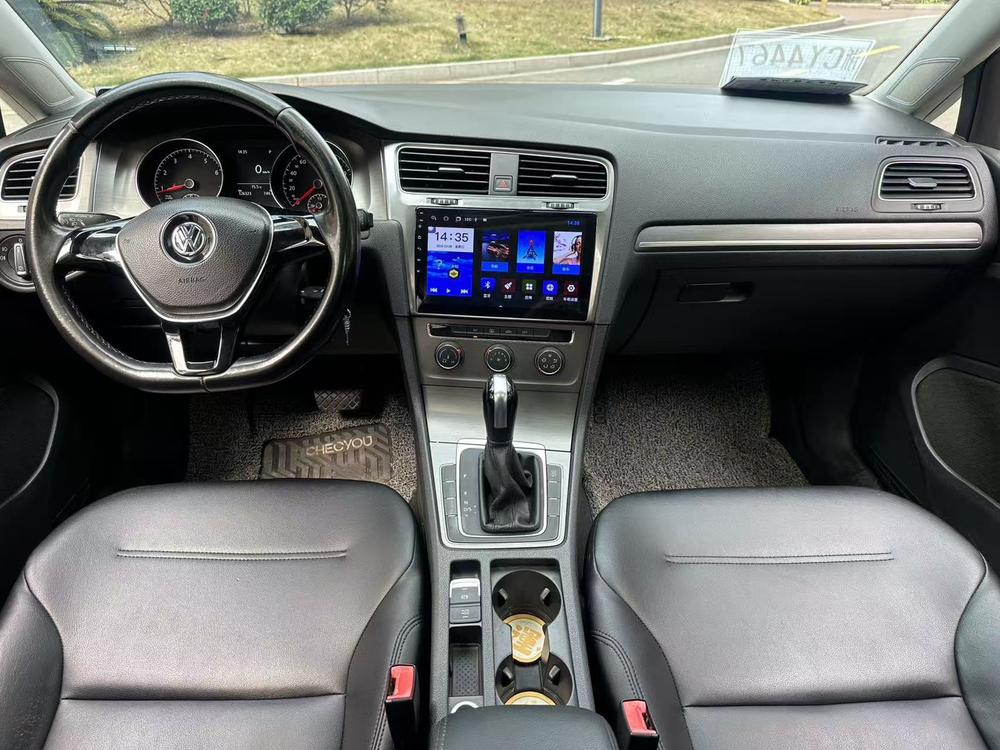 Volkswagen Golf 2015 car image #9