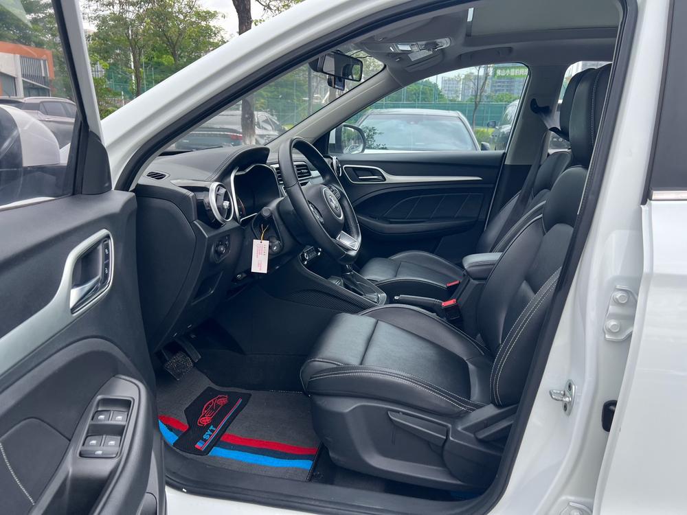 MG ZS 2017 car image #15
