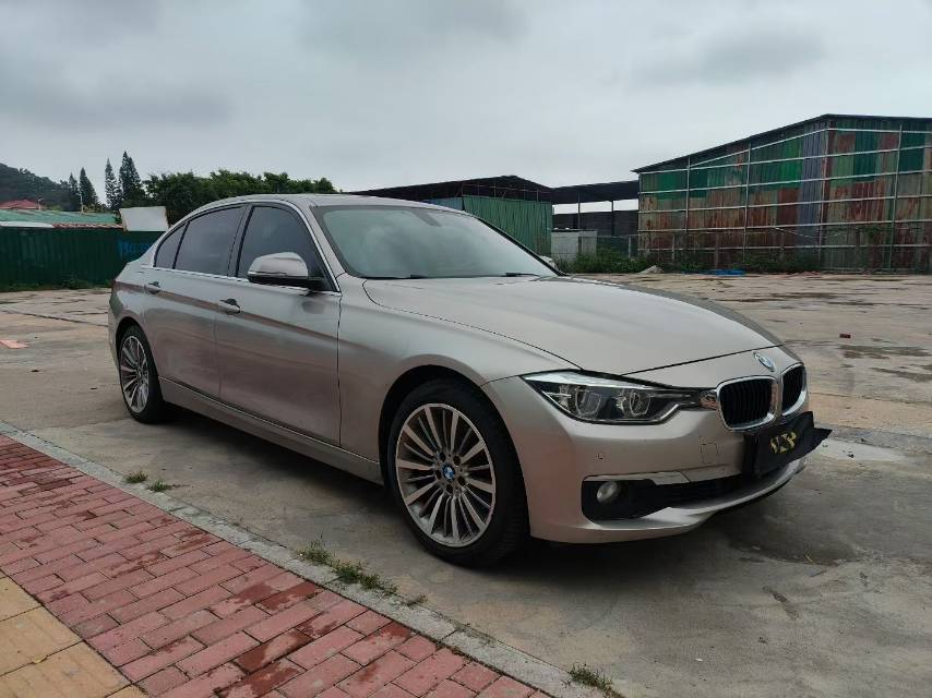 BMW 3 Series 2019 car image #3
