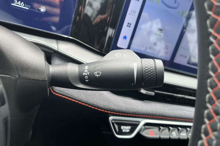 GEELY Binray 2023 car image #20