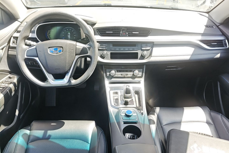 GEELY Emgrand New Energy 2018 car image #11
