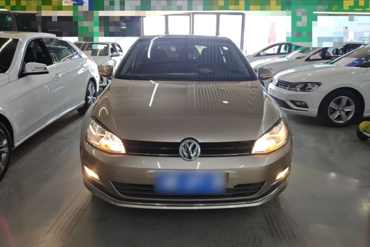 Volkswagen Golf 2016 car image #3