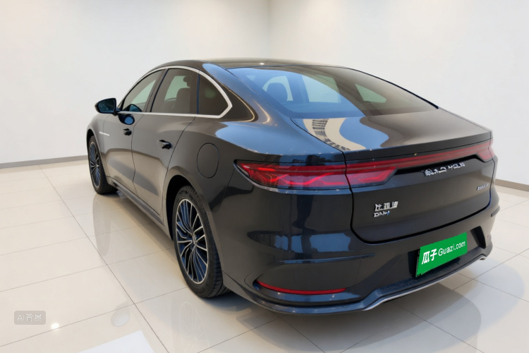 BYD Han 2024 car image #5