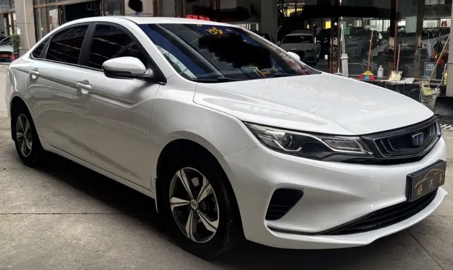 GEELY Emgrand GL 2017 صورة سيارة #2