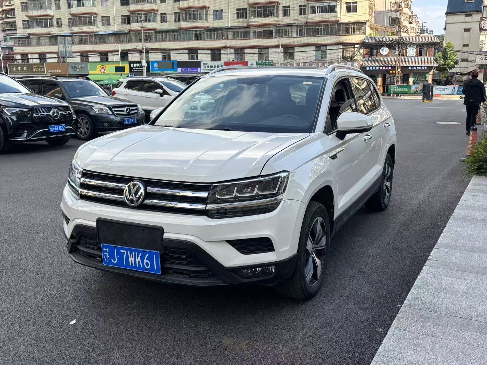 2021 immagine di auto 