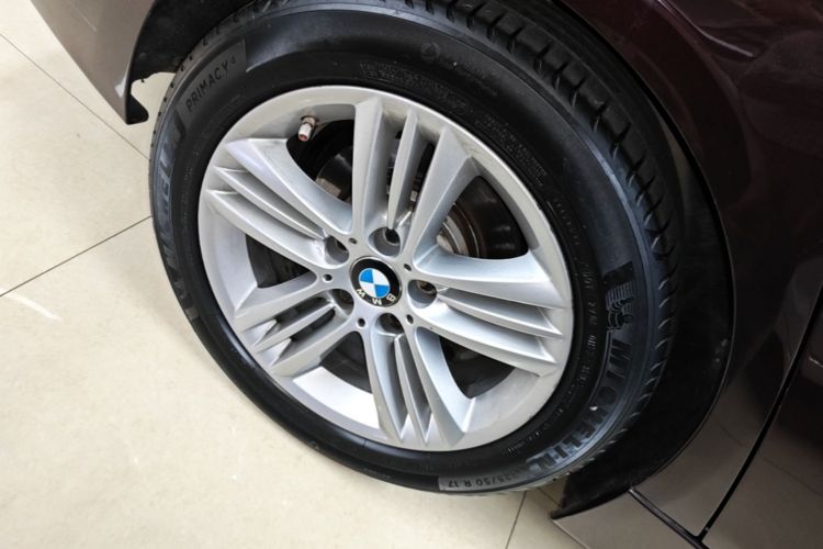 BMW 3 Series 2016 car image #10
