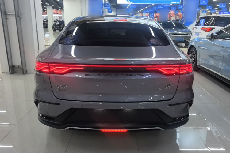 BYD Han 2024 car image #6