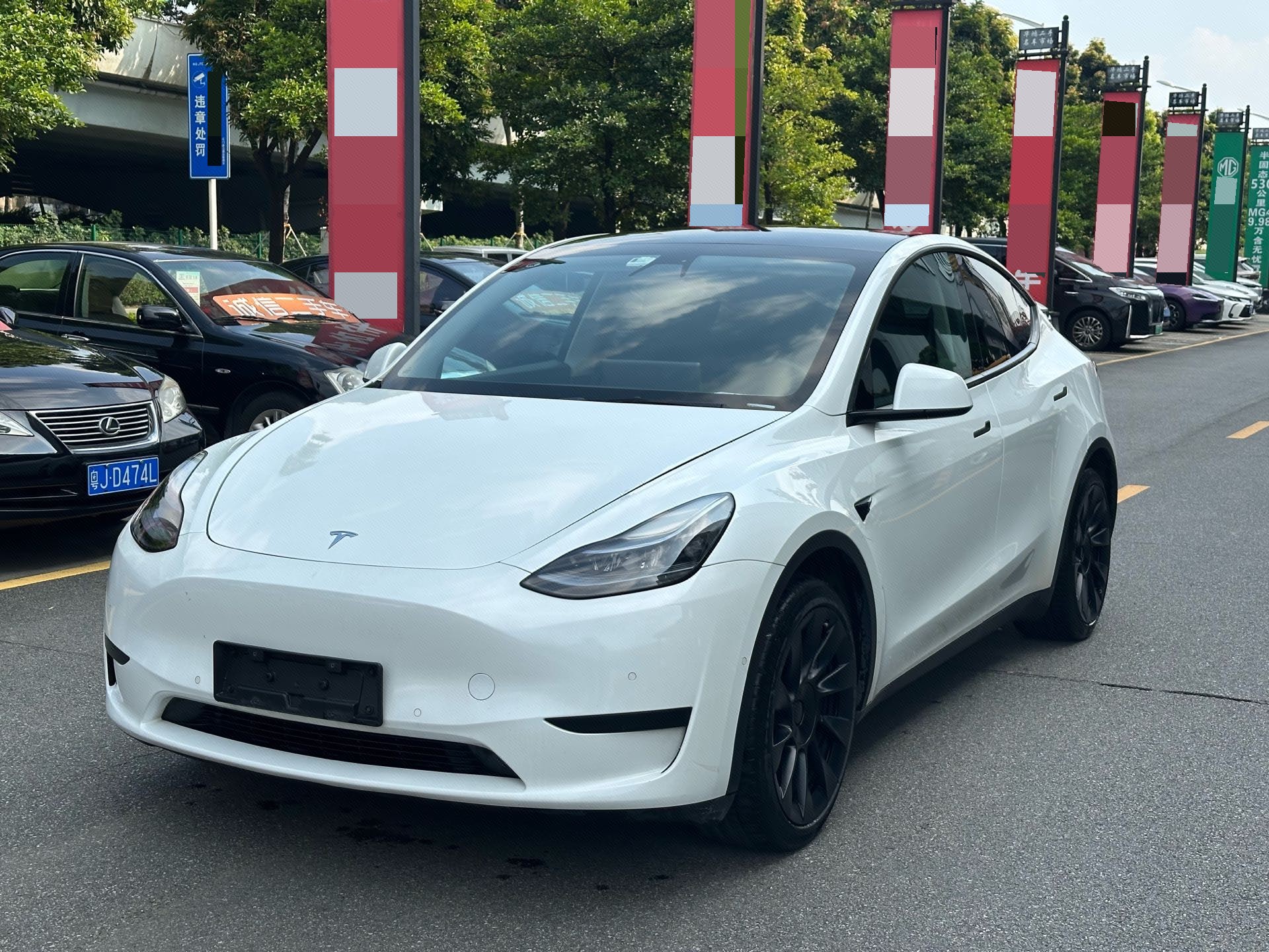 Tesla Model Y 2023 изображение автомобиля 